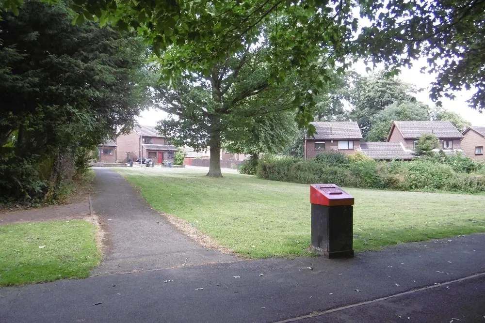 Footpath through Paddock Wood, Coulby Newham, Middlesbrough